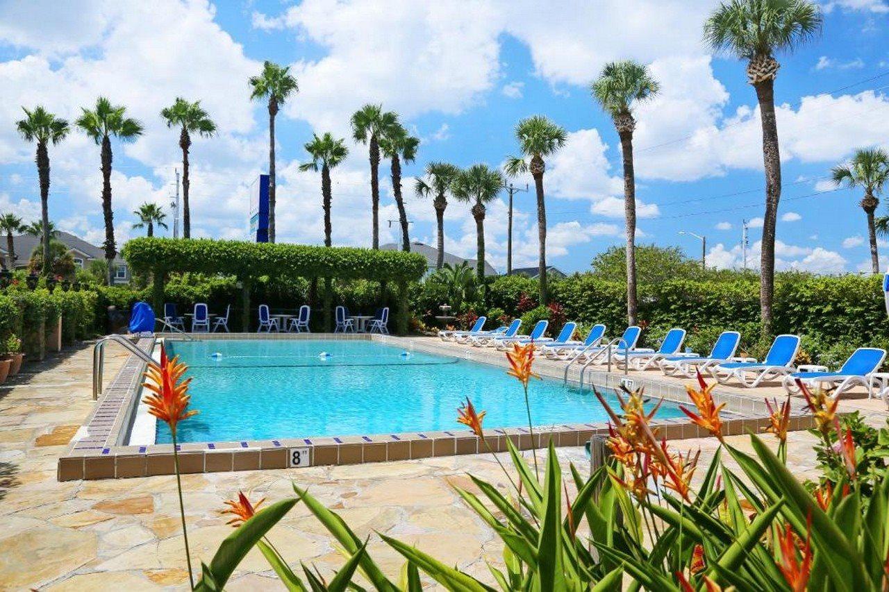 Hotel La Fiesta Ocean &