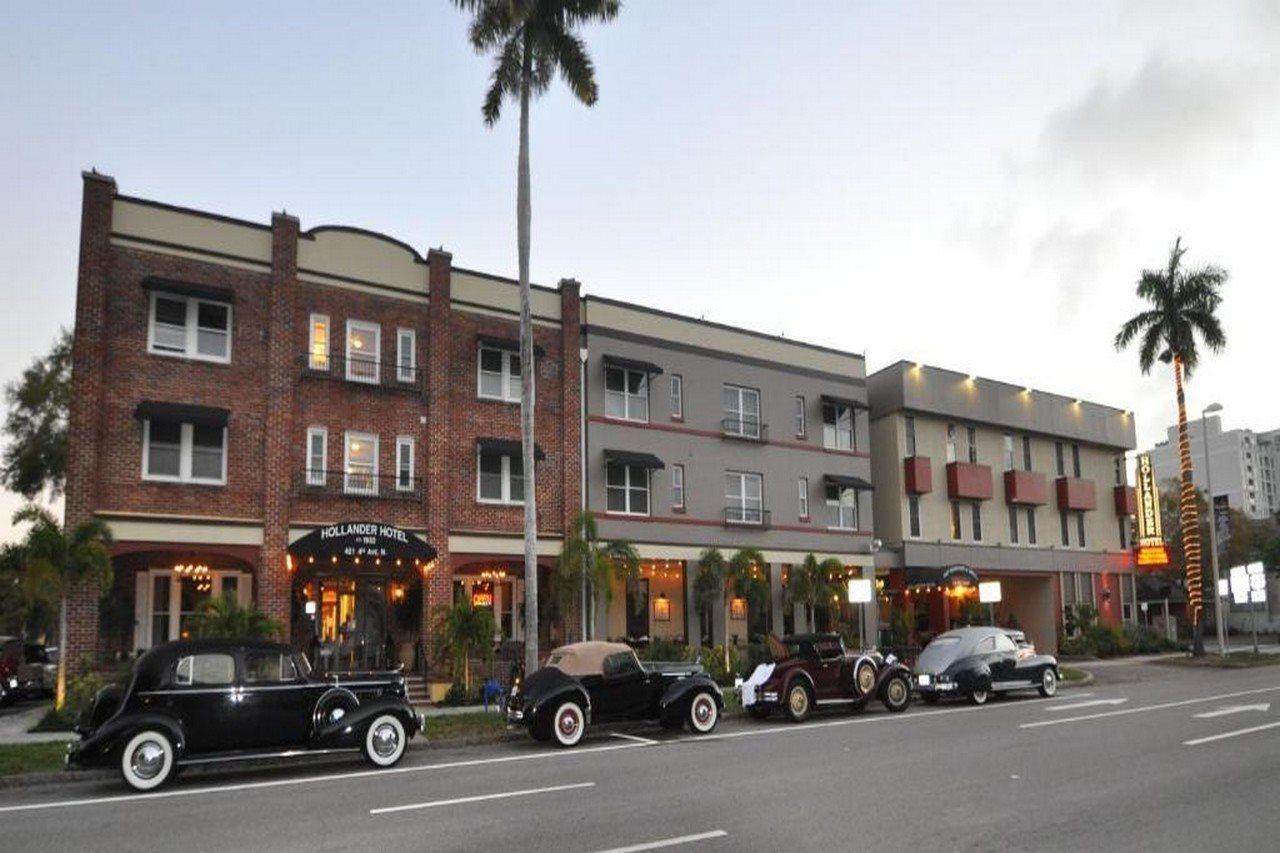 Hollander - Downtown 3*
