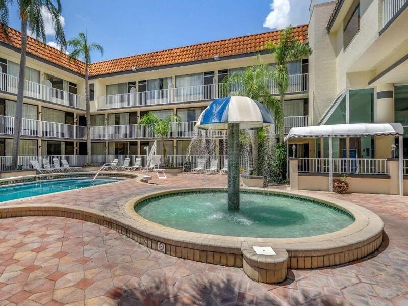 Hotel Rodeway 2*