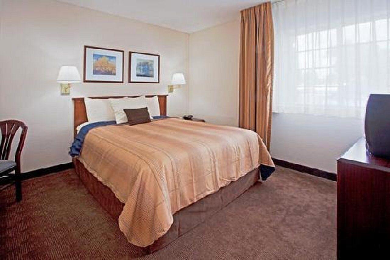 Sonesta Simply Miami Airport Hotel