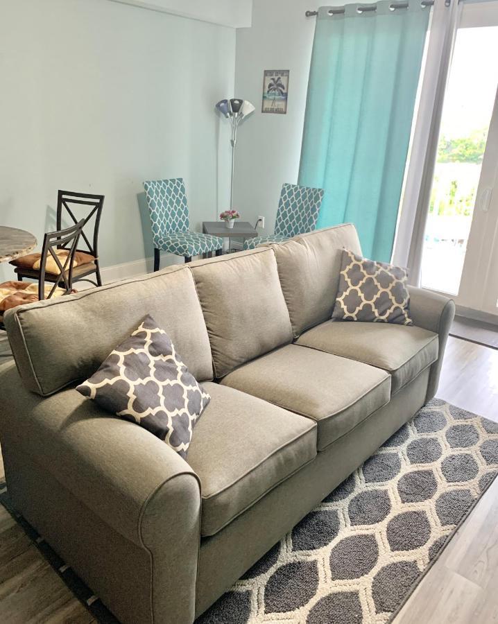 Laketown 5 Pools Steps To Family Friendly *