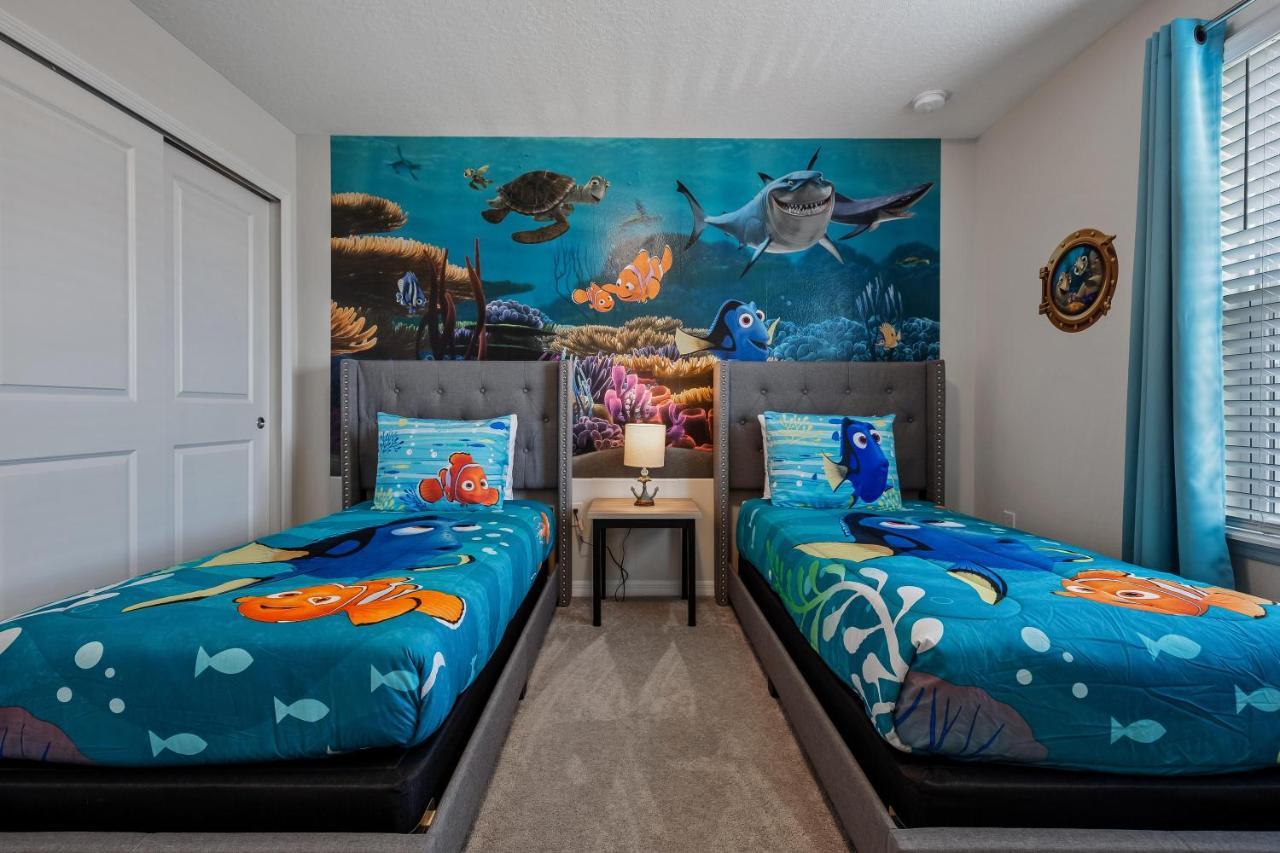 Villa Bsv2011 - Brand New 8 Bedroom 6 Bath Located In Windsor Island