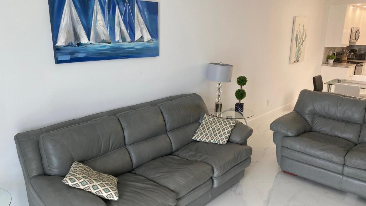 Sunny Isles Aparment Apartment