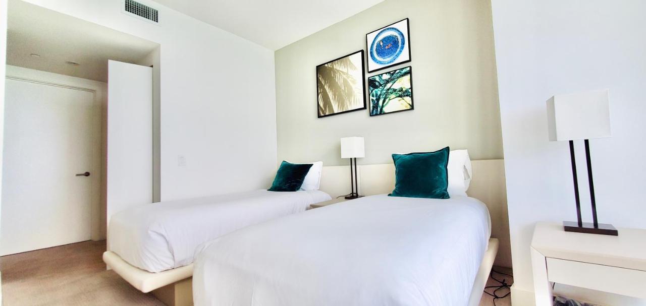 Million Dollar View At Hyde And Residences Aparthotel *