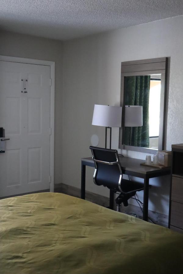 Inn Quality St Augustine Outlet Mall 3*