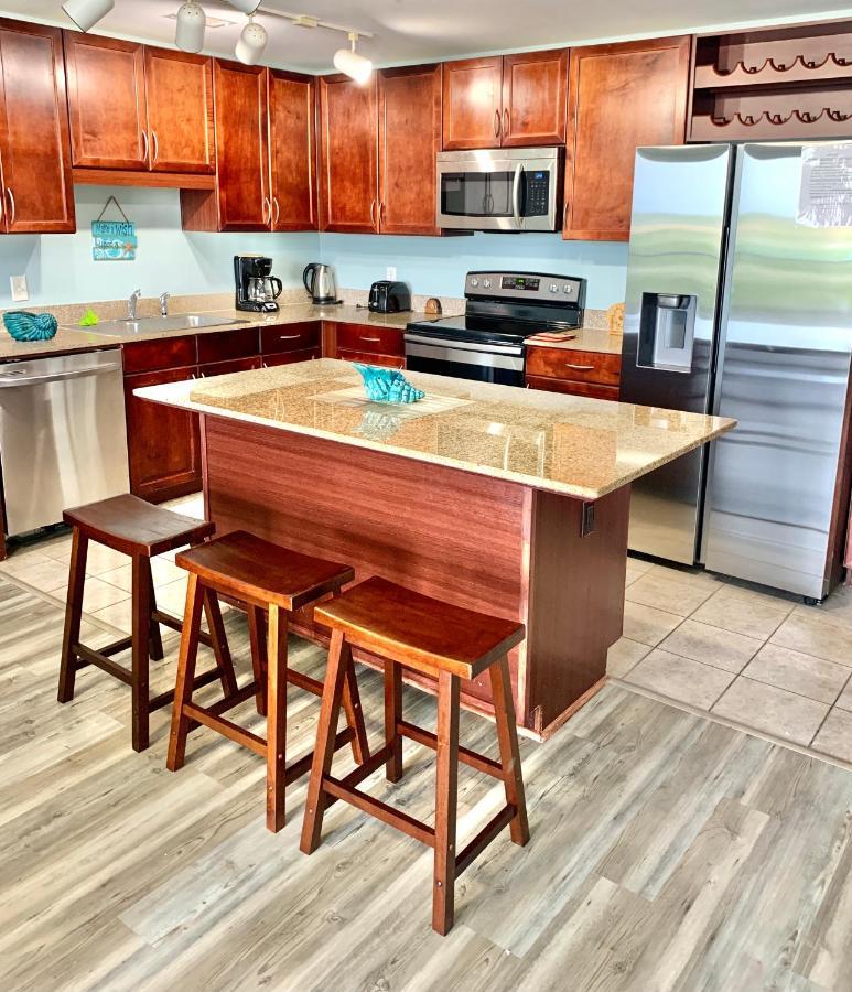 Laketown 5 Pools Steps To Family Friendly *