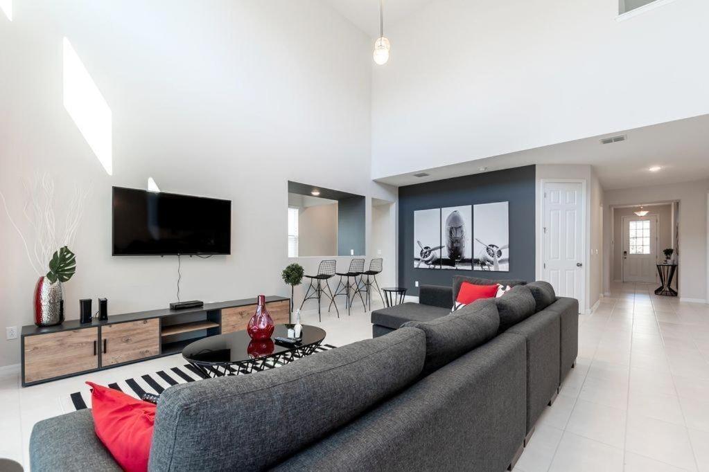 Holiday home Bsv1800 Luxury 7 Bedroom 5 Bathroom In Solara