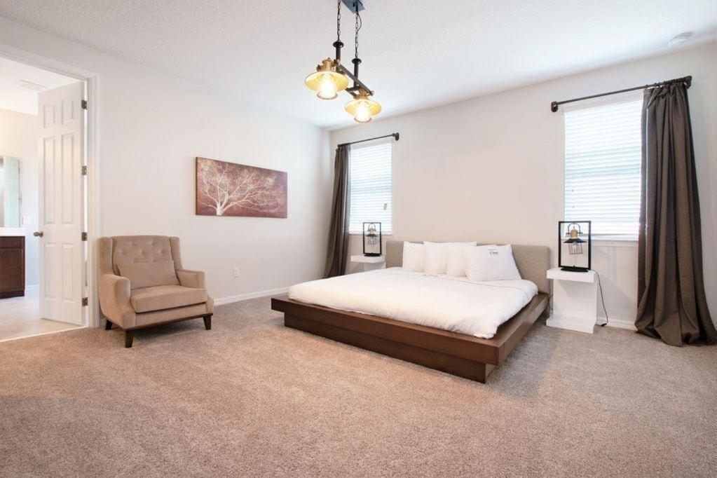 Bsv1823 - Luxury 8 Bedroom 6 Bathroom In The Desirable Solara Kissimmee