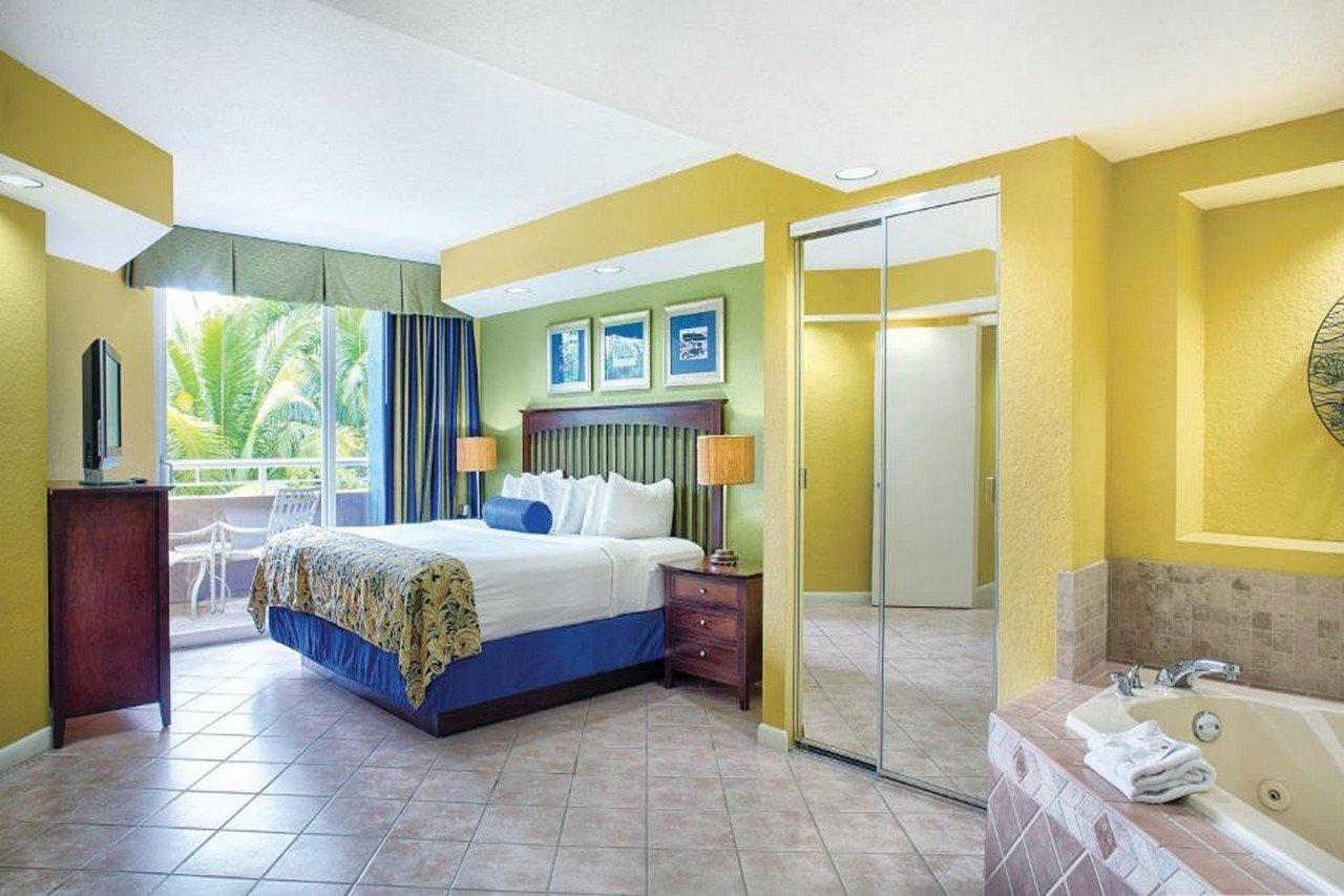 Resort Club Wyndham Santa Barbara 4*