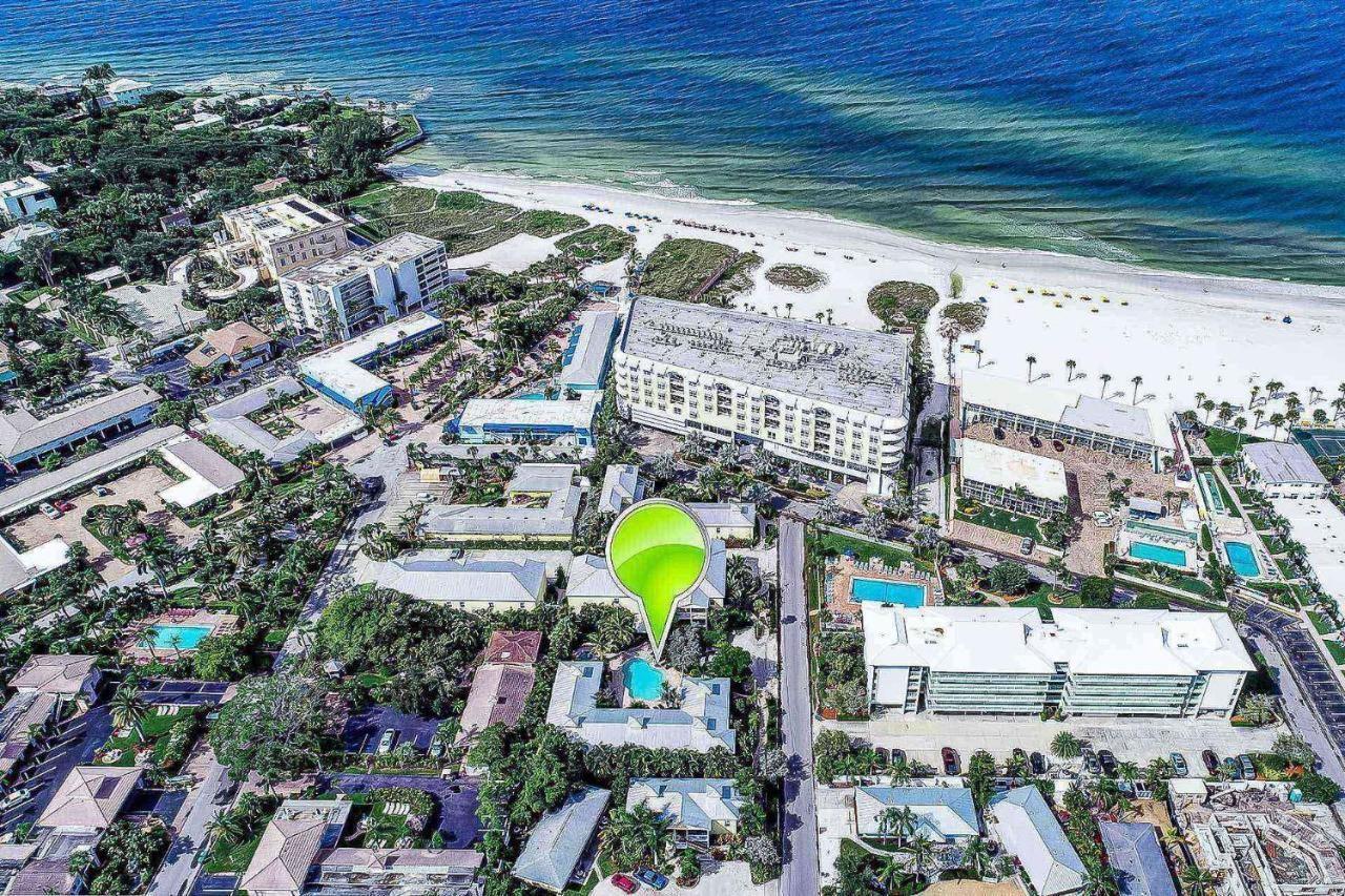 Club At Siesta Key Poolside D Holiday home Point O'Rocks