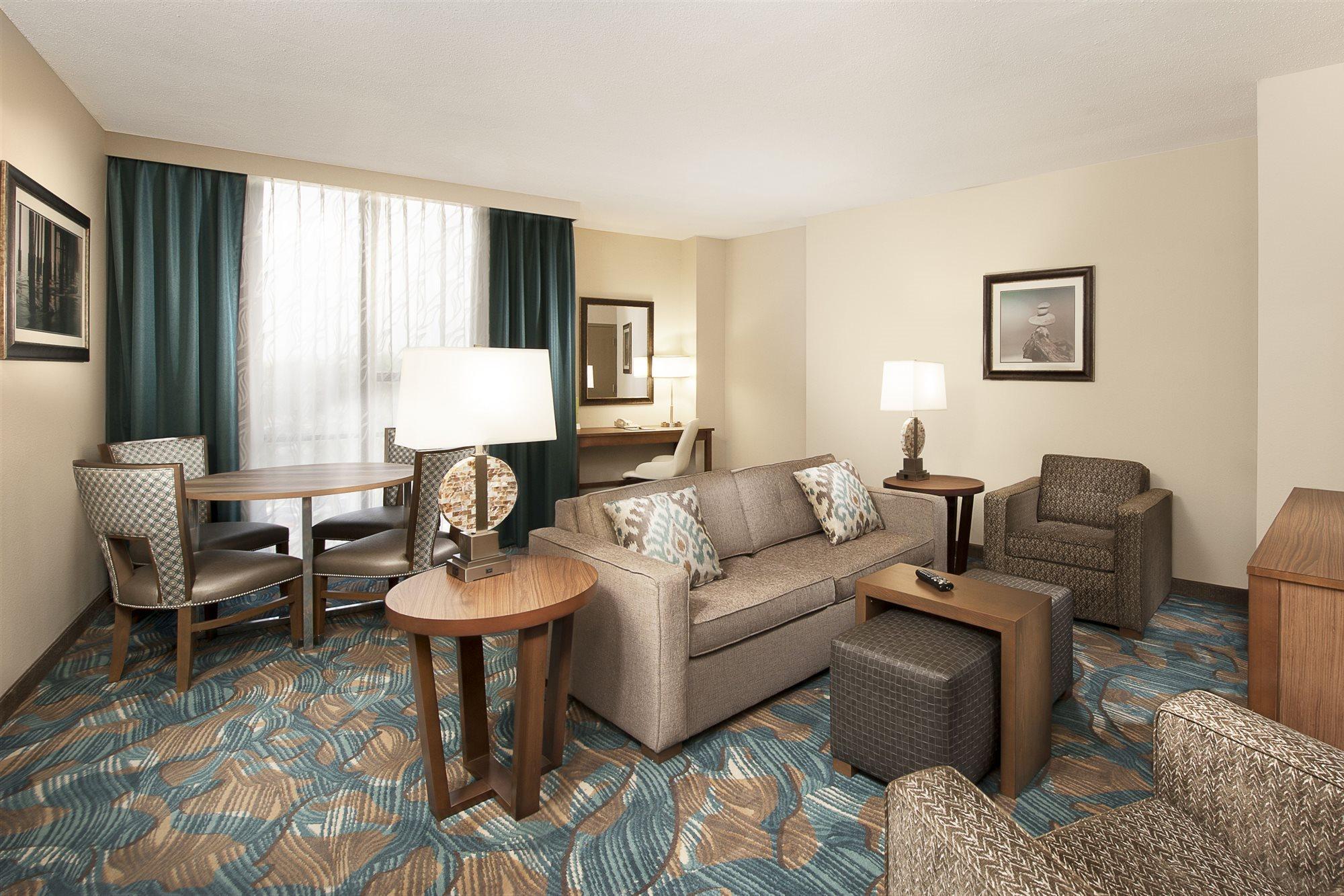 Hotel Doubletree By Hilton West Palm Airport West Palm Beach