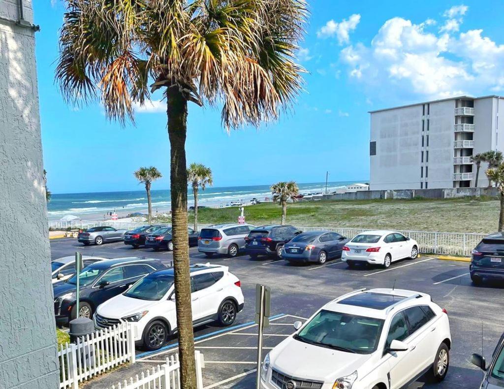 Ocean Jewels Studios! 3* Daytona Beach