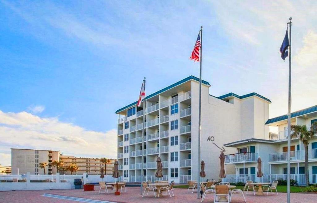 Ocean Jewels Studios! 3* Daytona Beach