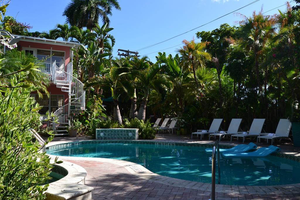 Lush Royale - All Male Gay A North Beach Village Fort Lauderdale