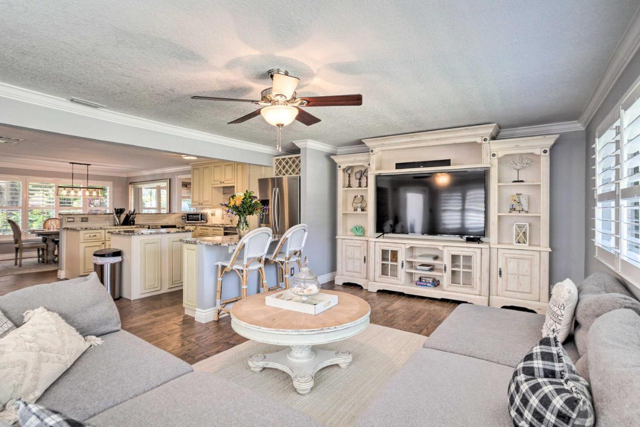 Holiday home Tropical Palm Escape With Outdoor Paradise! Palm Beach Gardens