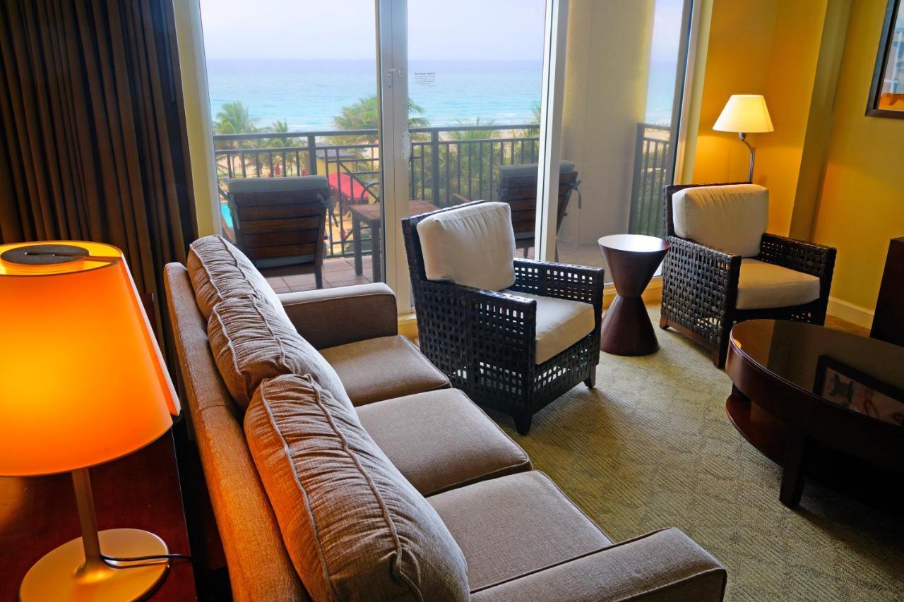 Palm Singer Island & Luxury Resort 5*