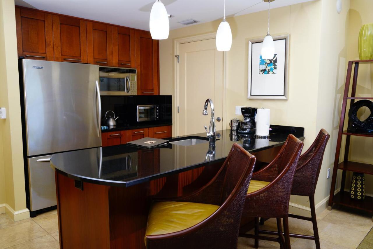 Resort Palm Singer Island & Luxury Riviera Beach