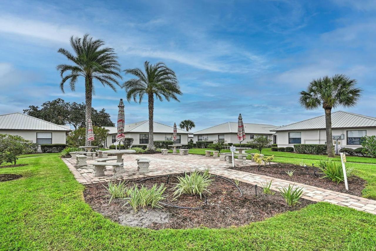 With Pool Access About 1 Mile To Golf! Sebring