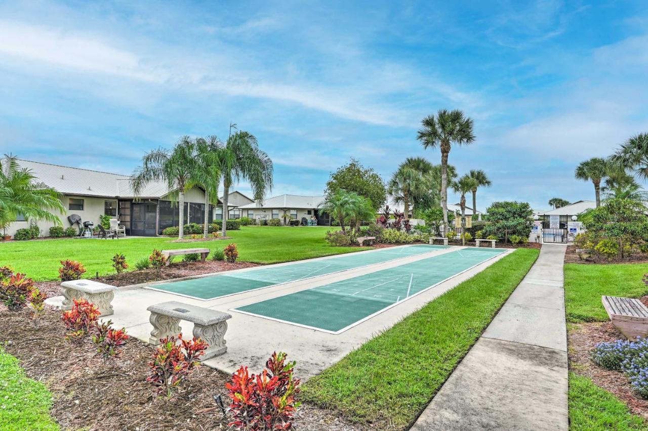 With Pool Access About 1 Mile To Golf! *