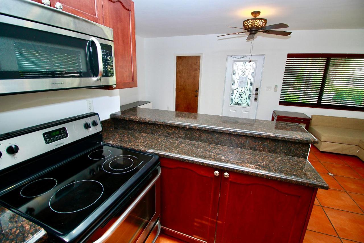 Makani House 333 Hotel