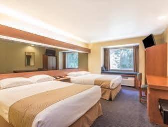 Microtel And 2*