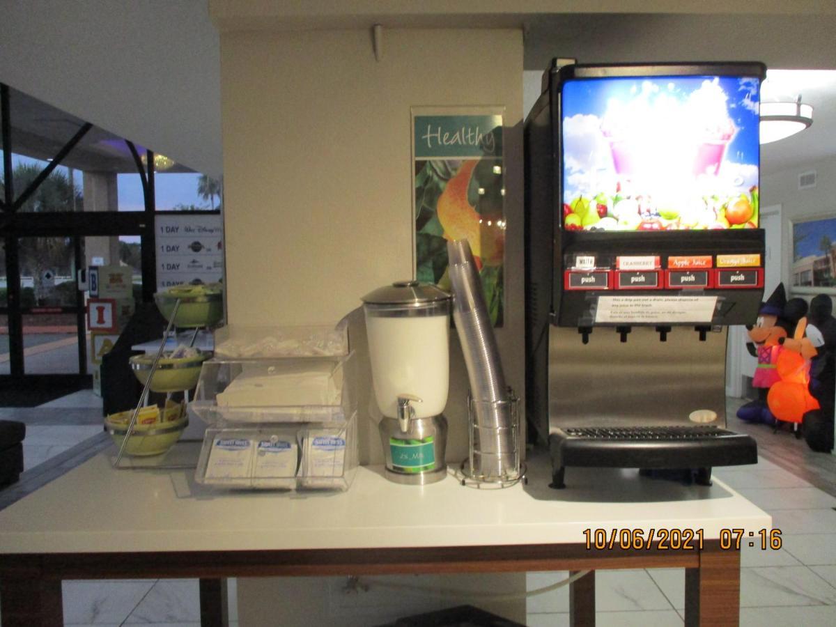 Quality Inn & Suites Kissimmee By The Lake Hotel Four Corners