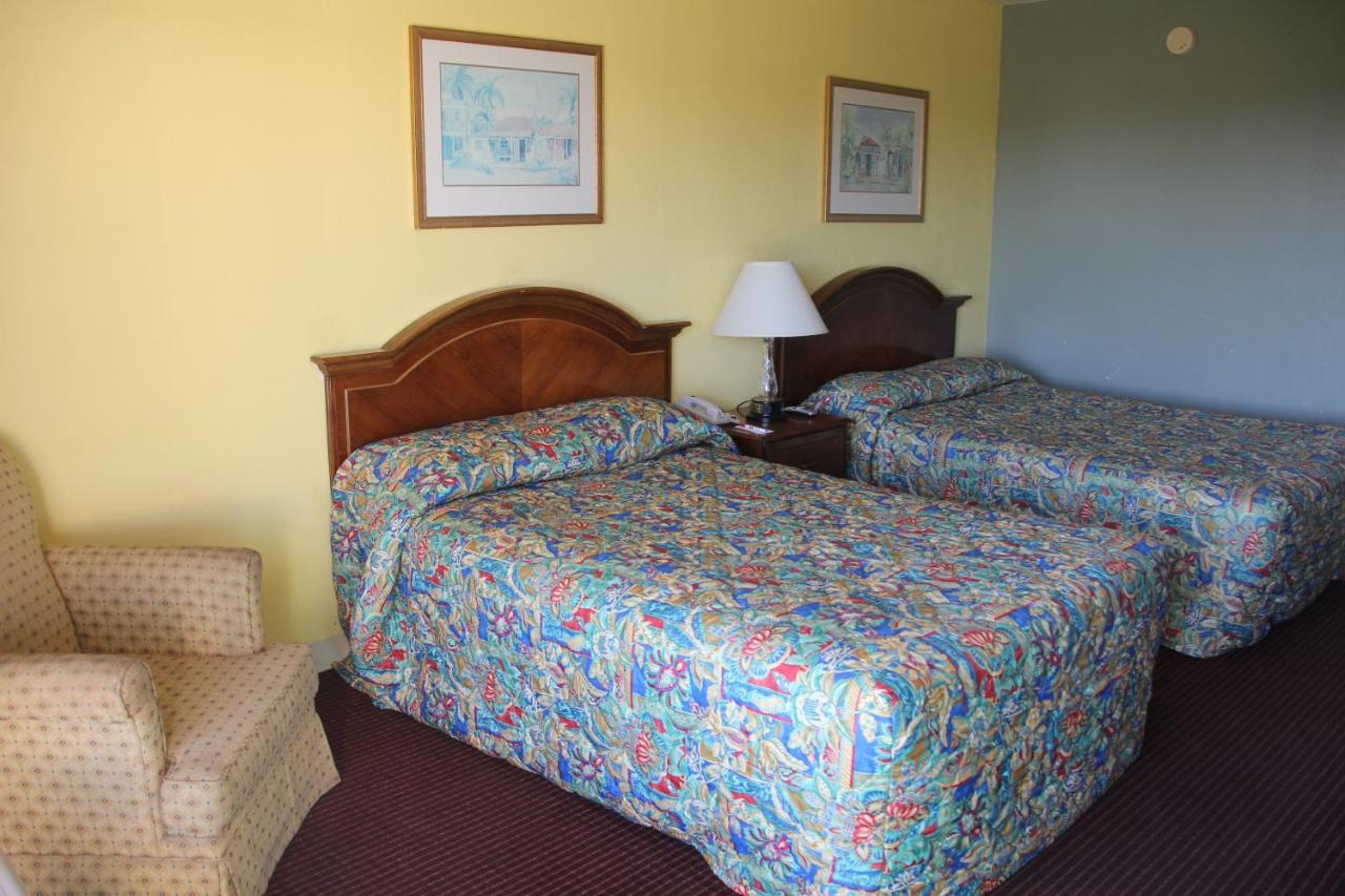 Americas Value Cocoa/port Canaveral Motel