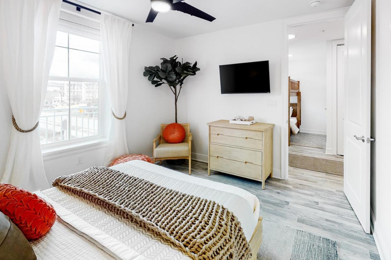 Apartment Gulf Place 214