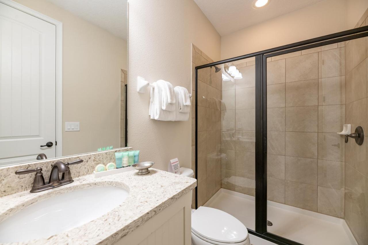 Modern Retreat: Water Park Access & Amenities * Orlando