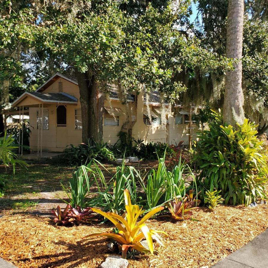 Holiday home 1 Beige Cozy Or 1 White Cozy Efficiency In