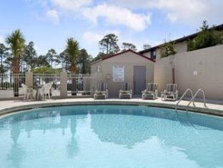 Super 8 By Wyndham Ft Walton Motel