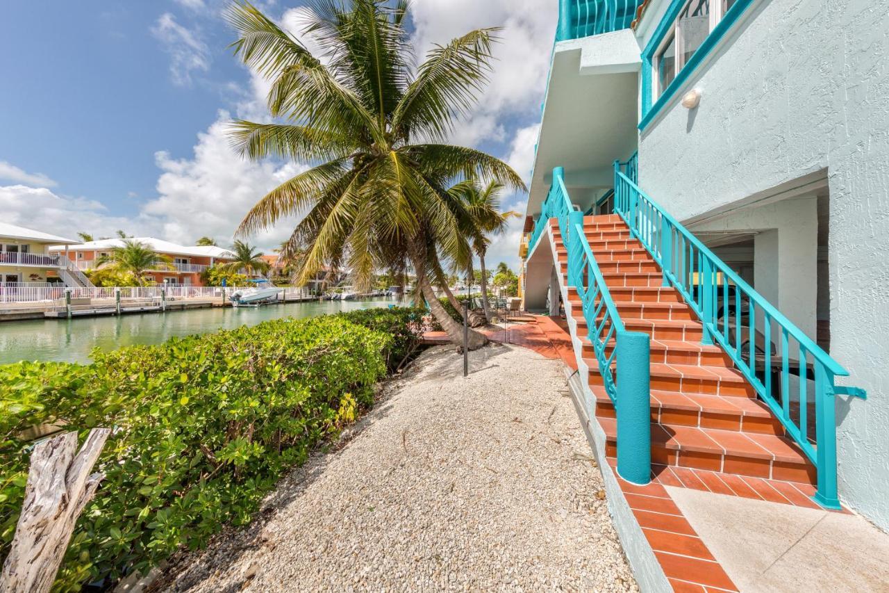 Holiday home Breezy Palms & Tropical Charm *