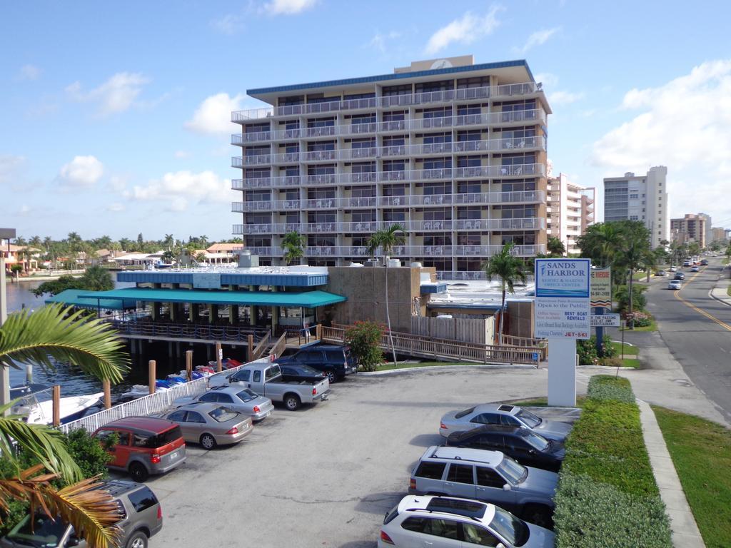 Hotel Sands Harbor And Marina 3*