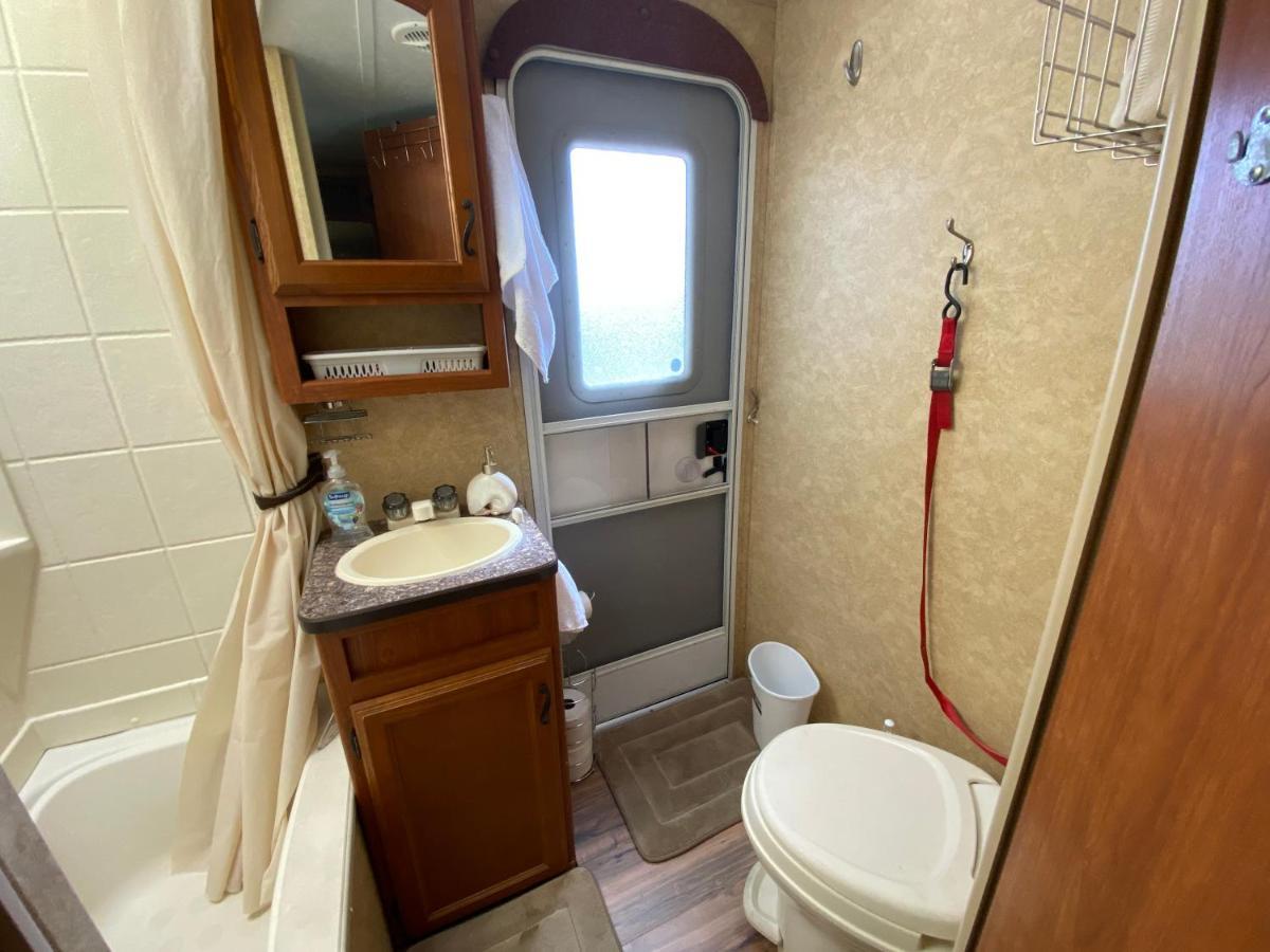 Water Front Tracer Rv By Glampers Camp Port Charlotte