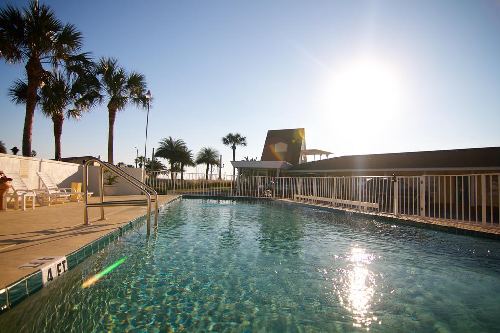Edgewater -