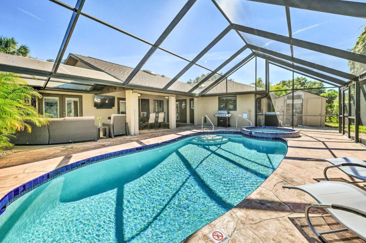 Holiday home Port Charlotte Retreat With Heated Pool And Spa! *