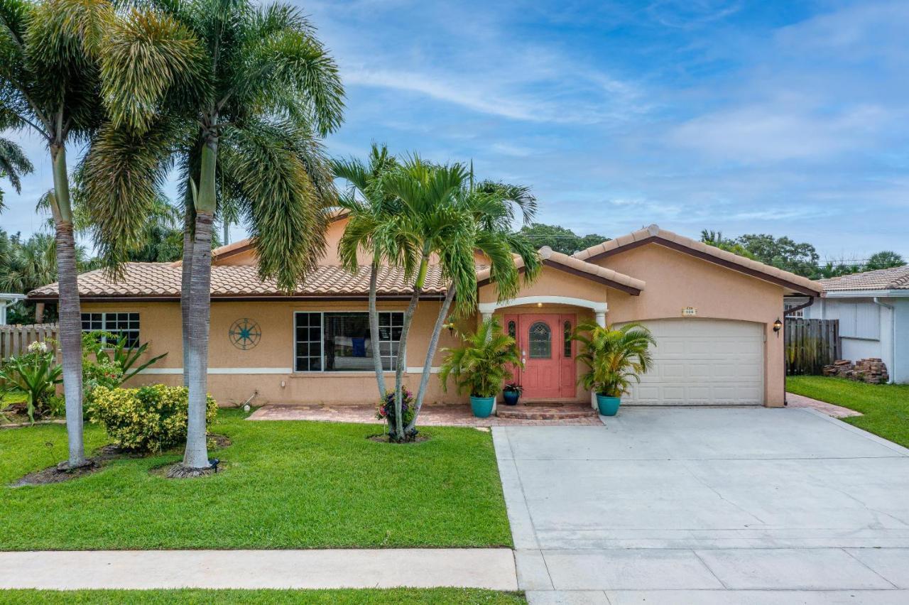 Spaces Sunny Oasis 4br Retreat With 2 King Beds, Amazing Pool, Near South Florida Beaches * Deerfield Beach
