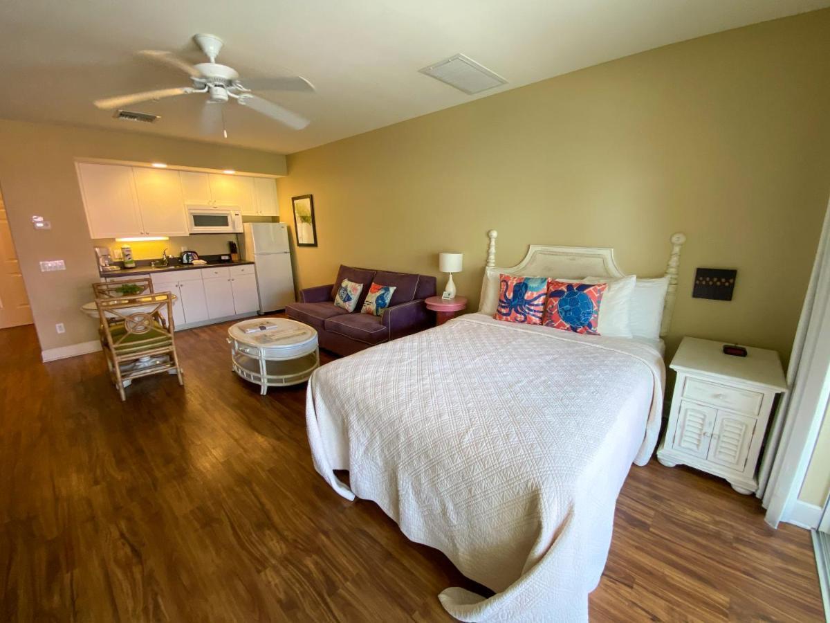 Harbour House At The 3* Fort Myers Beach