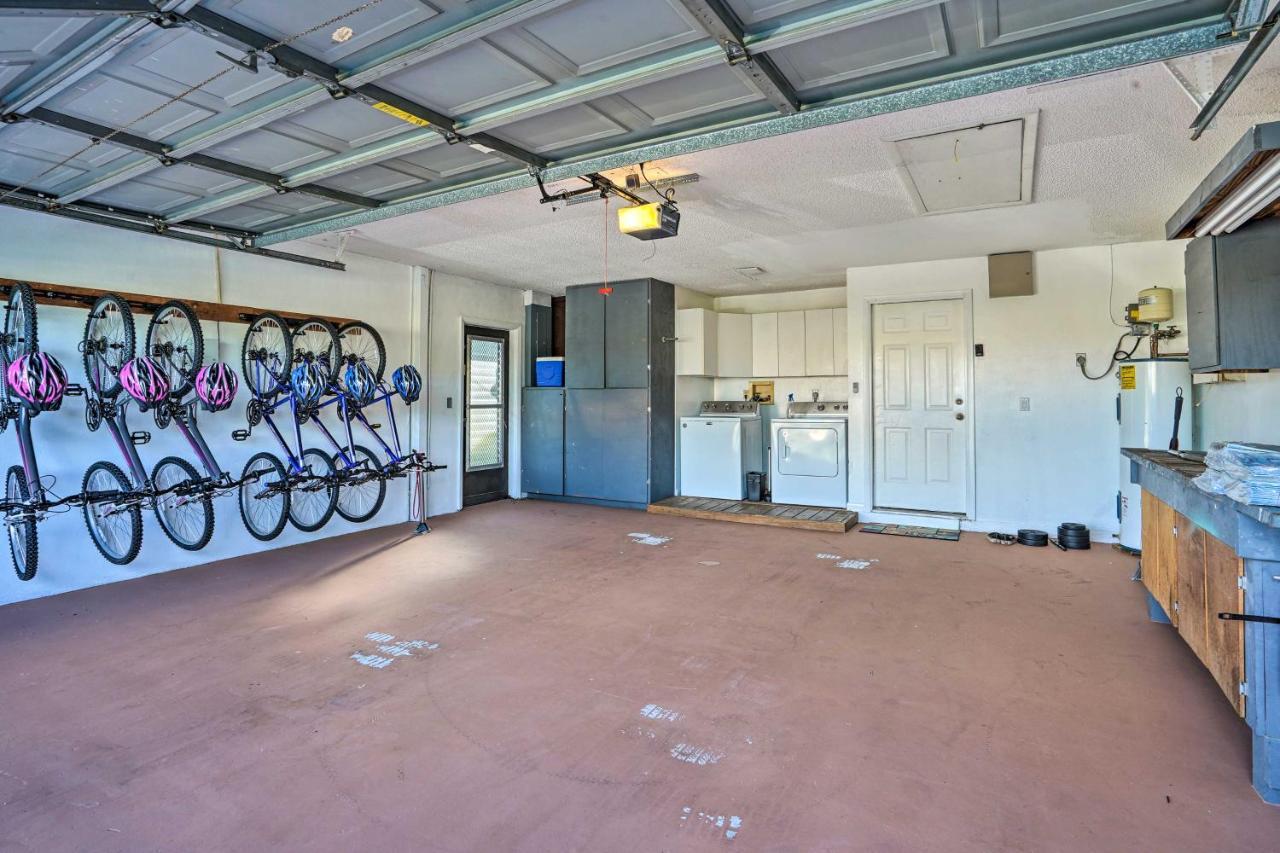 Pet-friendly Escape By Bike Trails Cape Coral