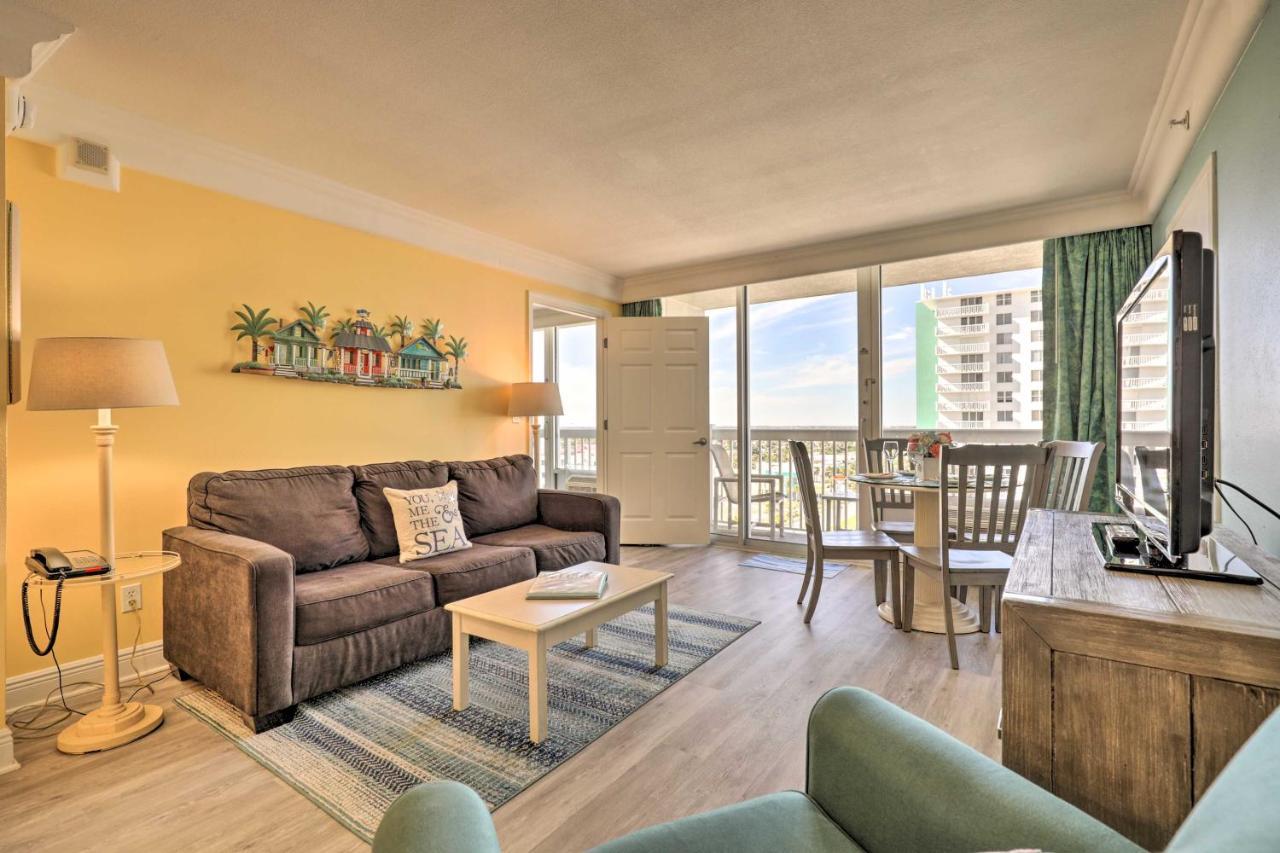 Ocean-view Daytona Retreat With Balcony * Daytona Beach