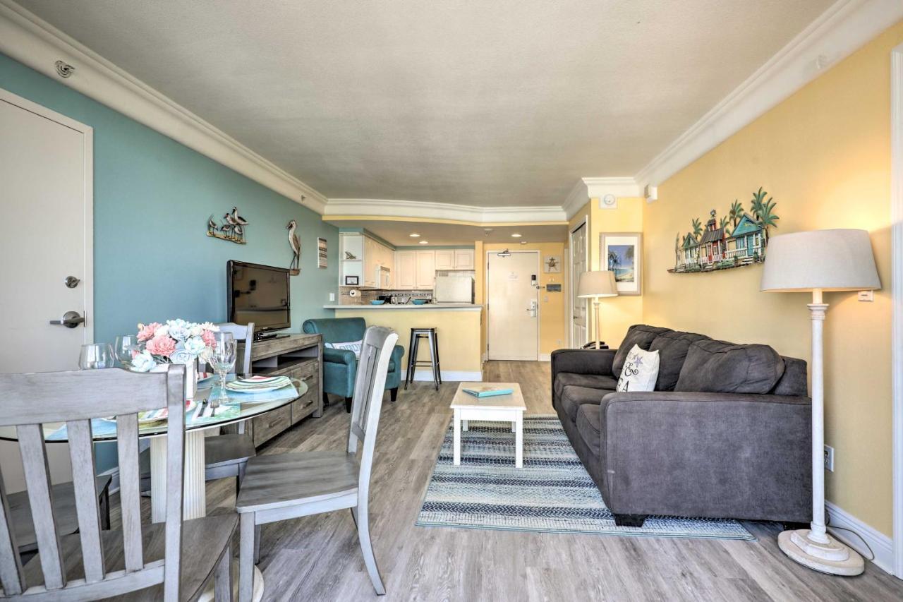 Ocean-view Daytona Retreat With Balcony