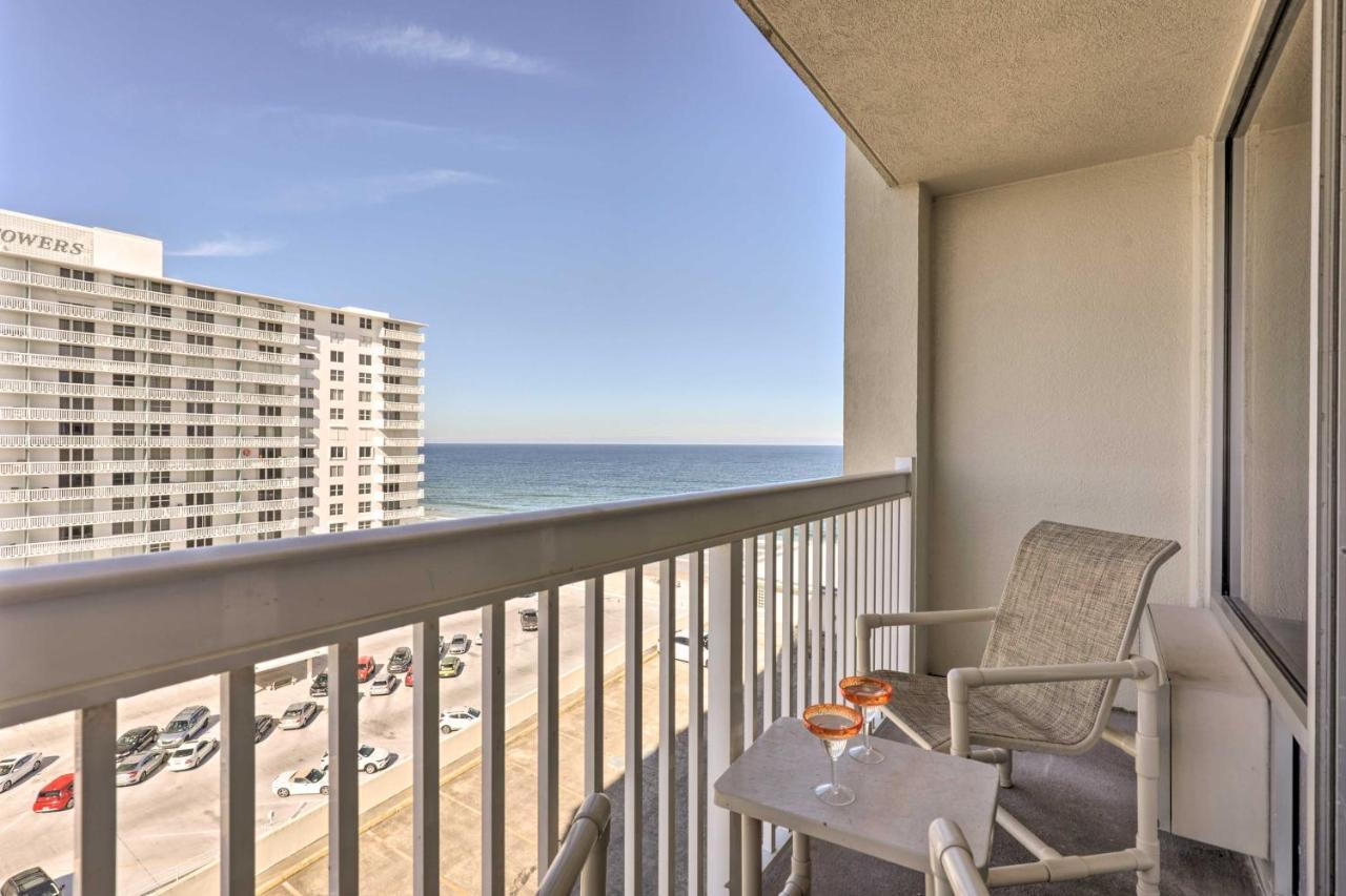 Ocean-view Daytona Retreat With Balcony * Daytona Beach