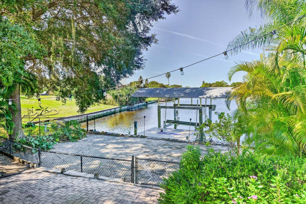 Port Charlotte Retreat With Heated Pool And Spa! *
