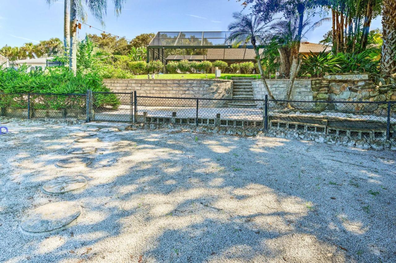 Holiday home Port Charlotte Retreat With Heated Pool And Spa! *