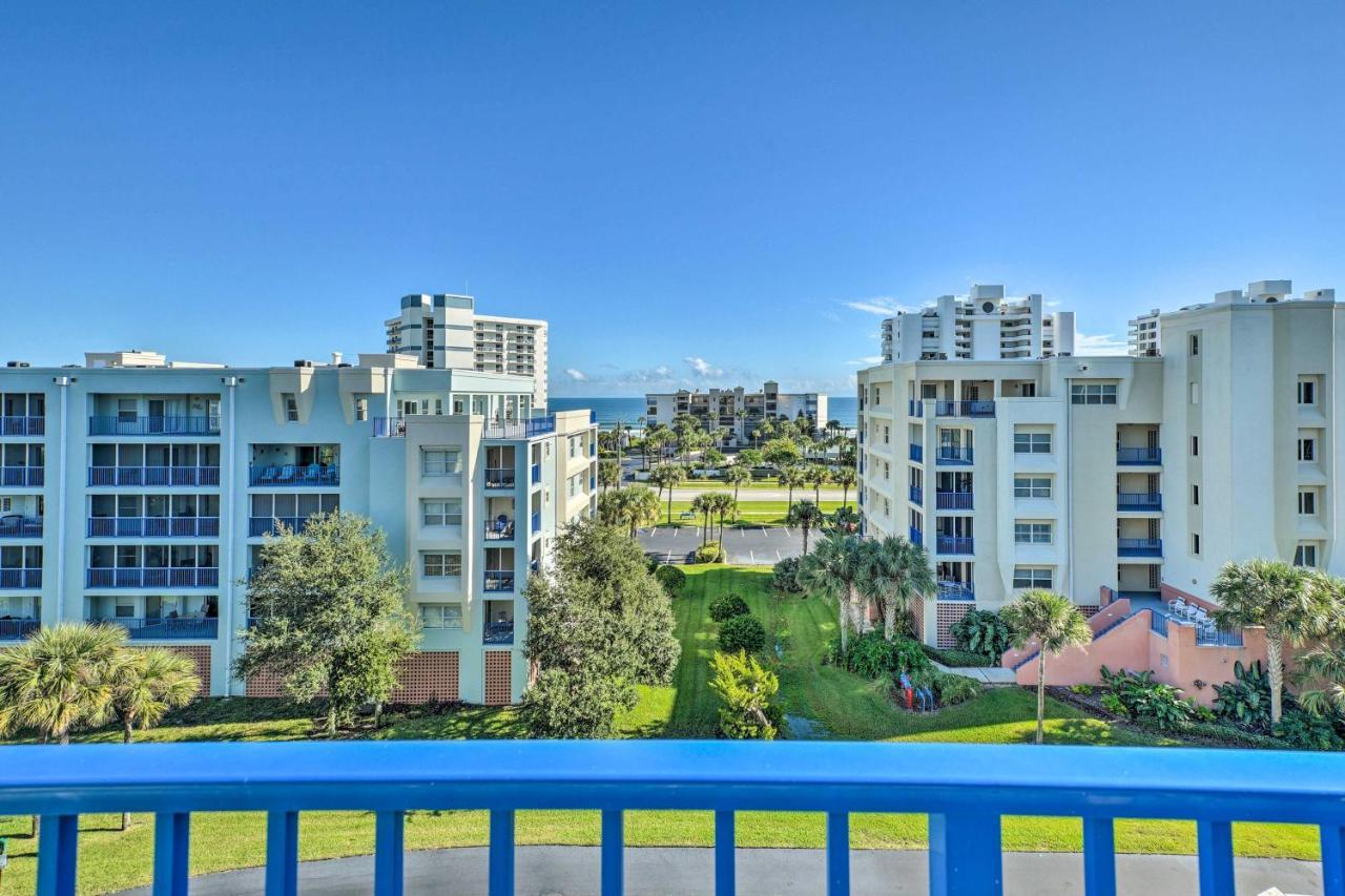 Coastal Penthouse Steps To New Smyrna Beach! Apartment