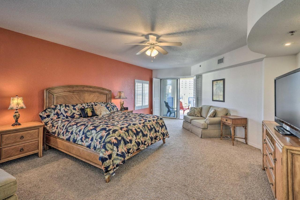 Coastal Penthouse Steps To New Smyrna Beach! Apartment