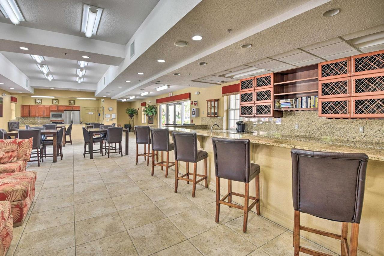 Apartment Coastal Penthouse Steps To New Smyrna Beach!