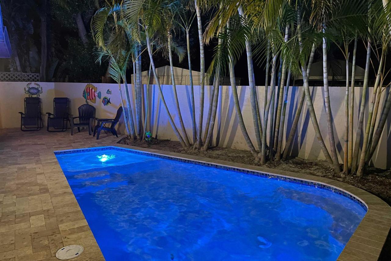 Indian Rocks - 2 Blocks To Beach! Holiday home Clearwater Beach