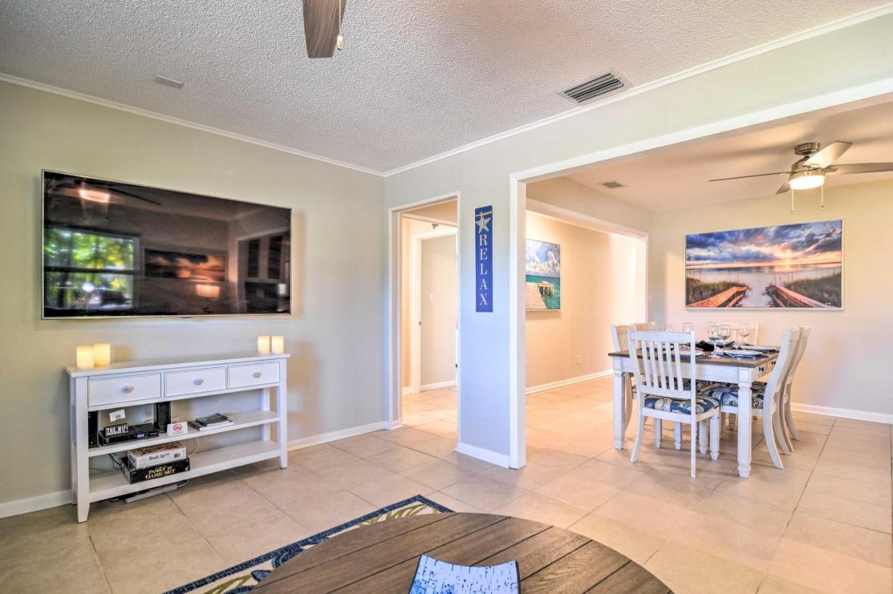 Indian Rocks - 2 Blocks To Beach! * Clearwater Beach