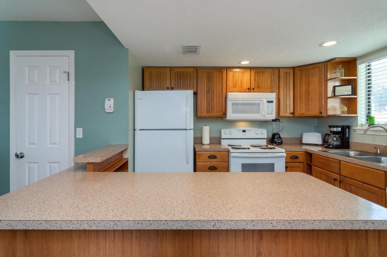 Gulf Highlands 109, 2 Bedrooms, Heated Pool Access, Wifi, Sleeps 6